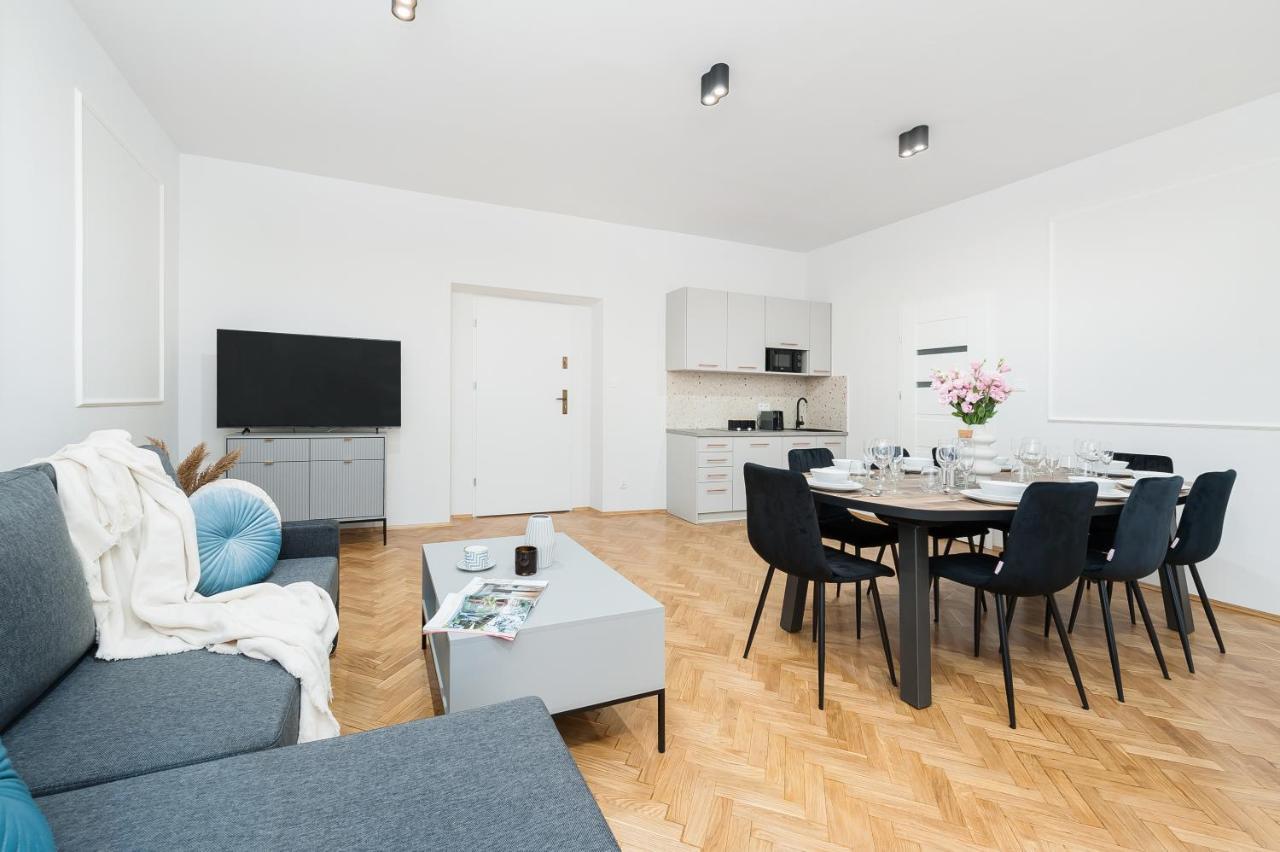 Gallery 7 - Apartment 3 Krakow Exterior photo